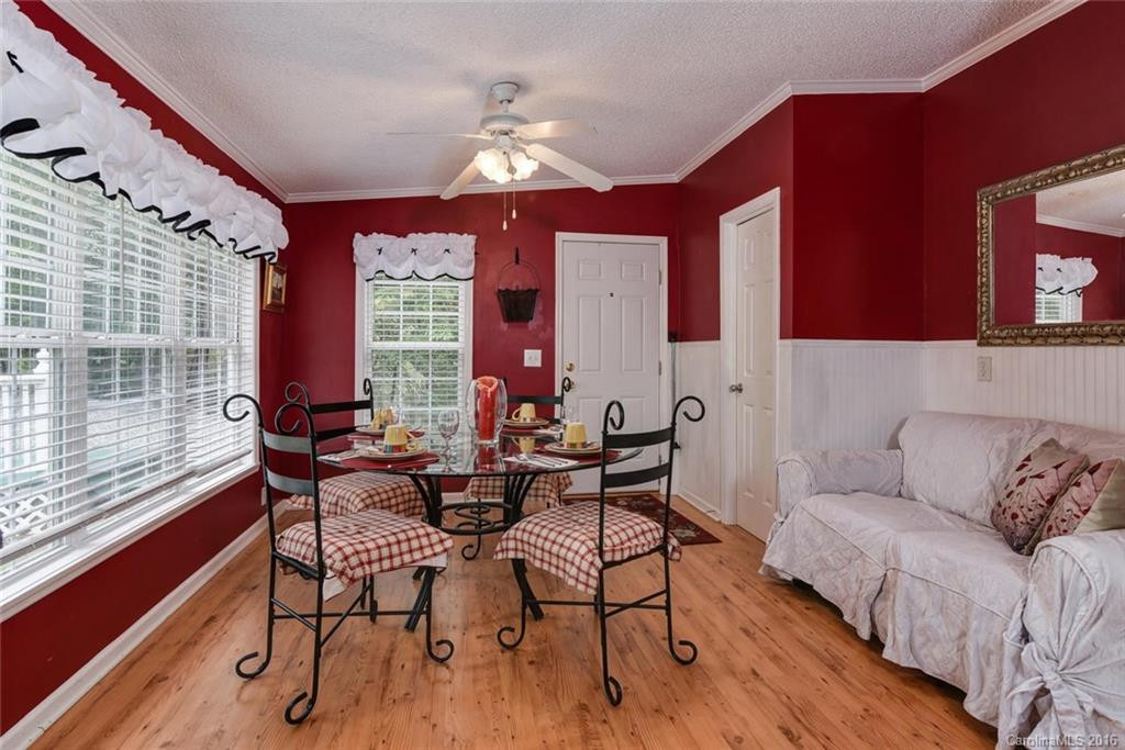 217 Fernstone Road - Photo 12
