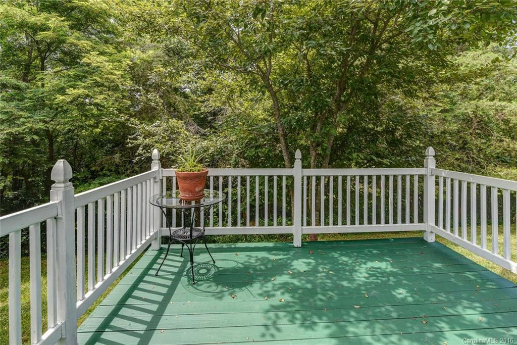217 Fernstone Road - Photo 19