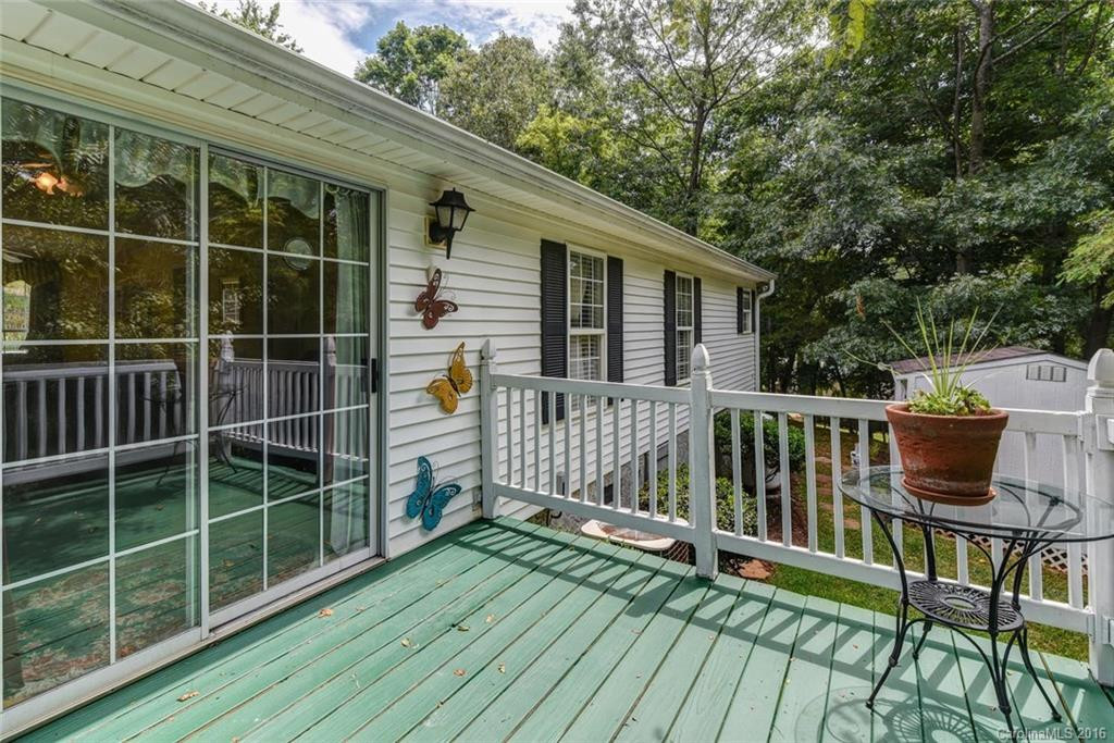 217 Fernstone Road - Photo 20