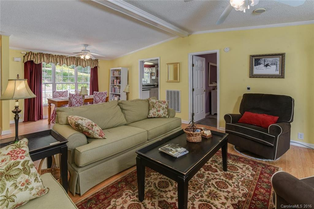 217 Fernstone Road - Photo 4