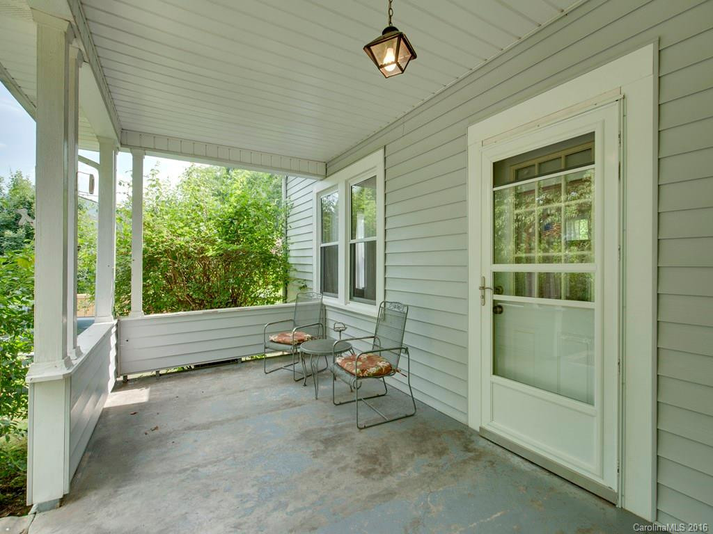 71 Frisbee Street - Photo 2