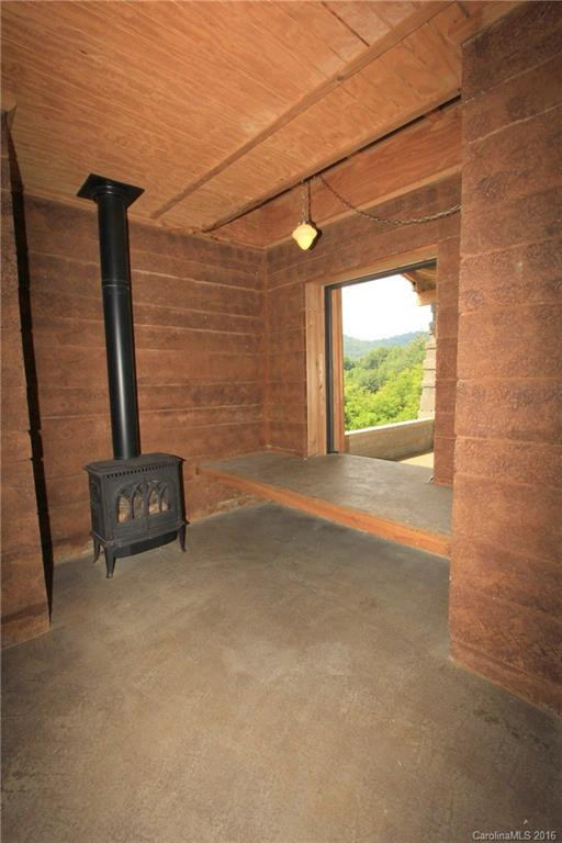 1082 Sweet Hollow Road - Photo 14