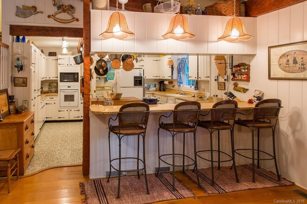 1487 Country Club Drive - Photo 8