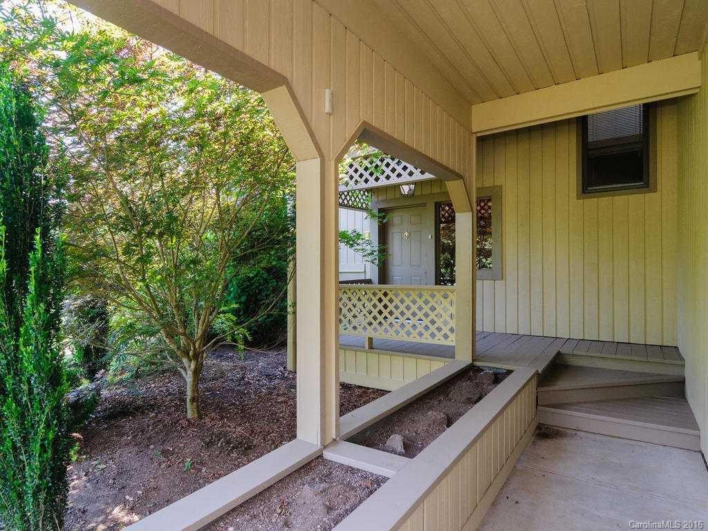 226 Newport Road - Photo 2