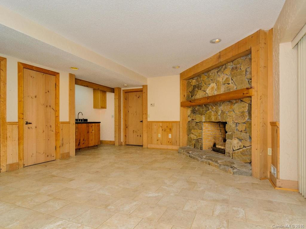 226 Newport Road - Photo 16