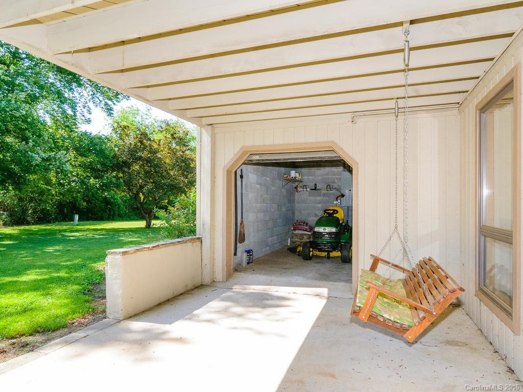 226 Newport Road - Photo 22