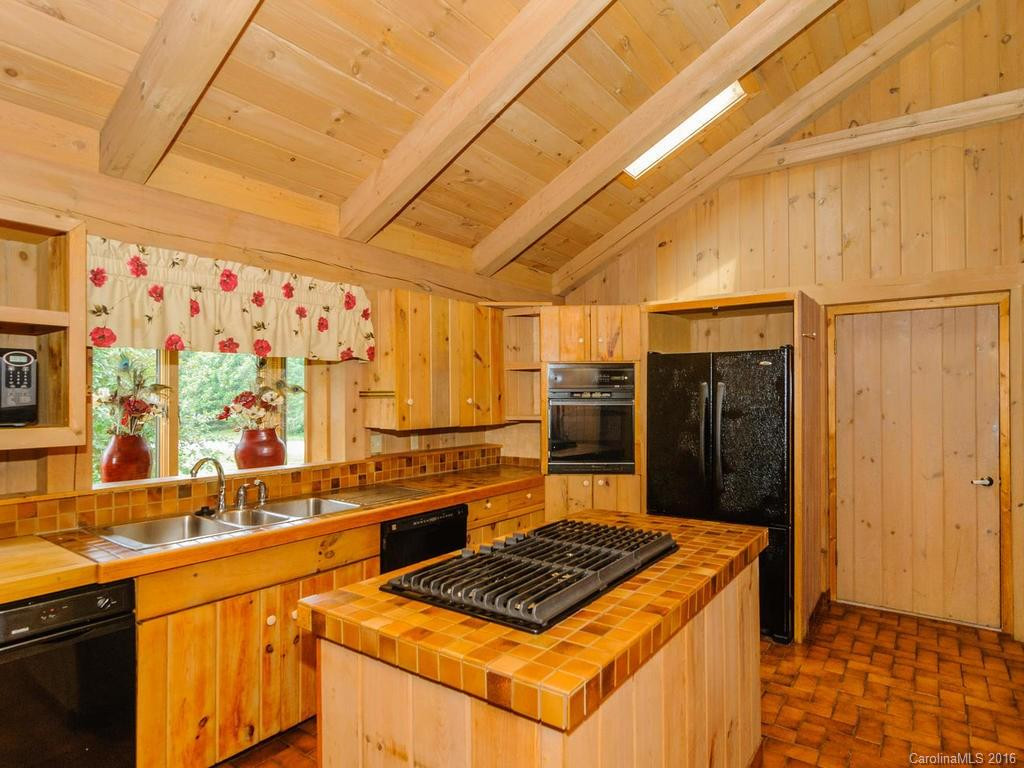 226 Newport Road - Photo 7