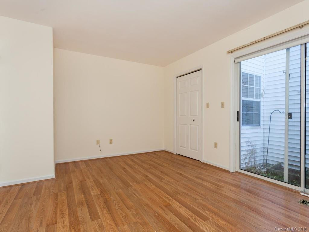 307 Somerton Court #50 - Photo 16