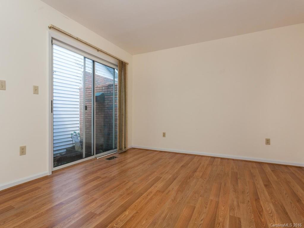 307 Somerton Court #50 - Photo 17