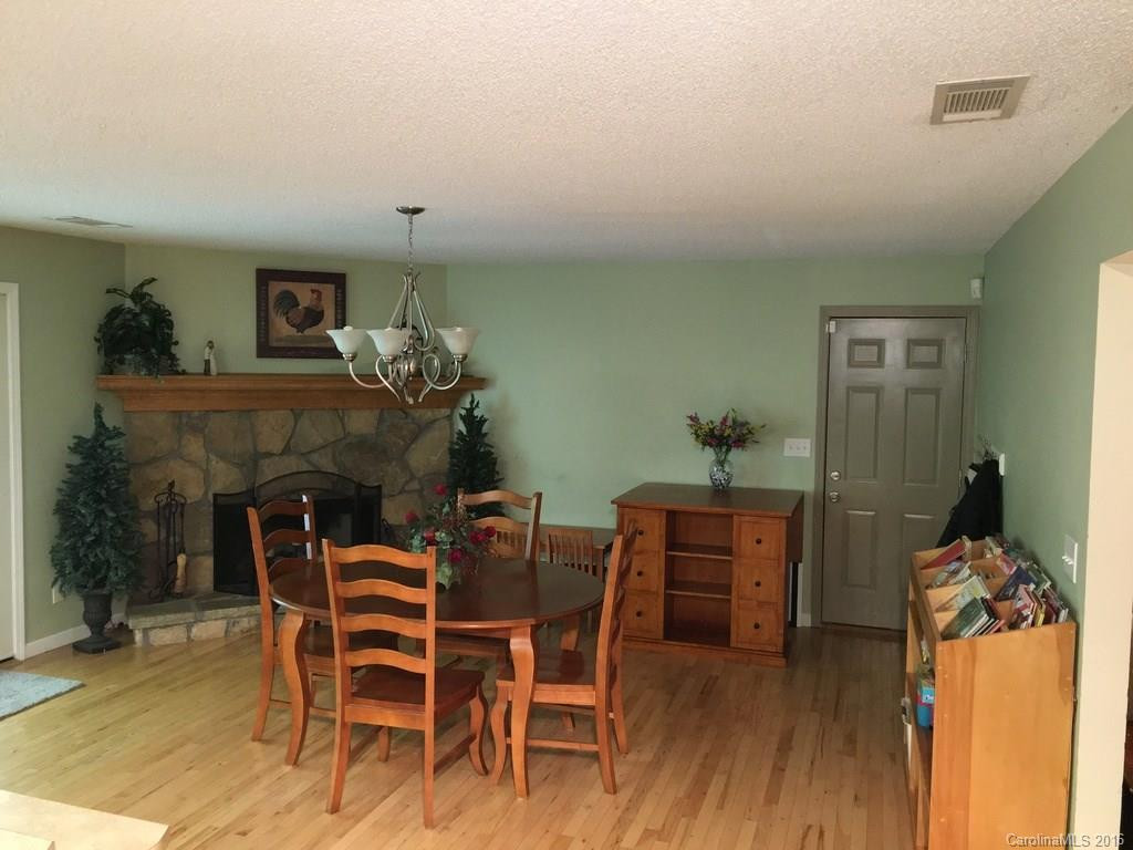 93 Forest Valley Road - Photo 11