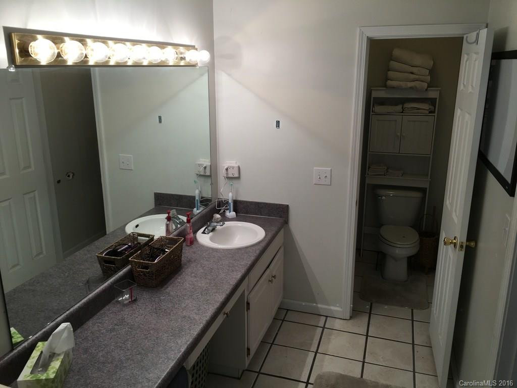 93 Forest Valley Road - Photo 22
