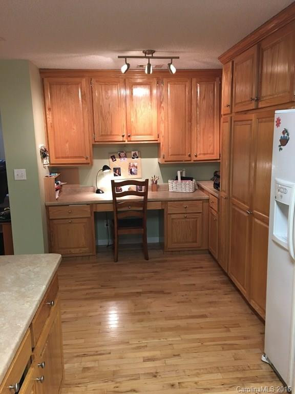 93 Forest Valley Road - Photo 9