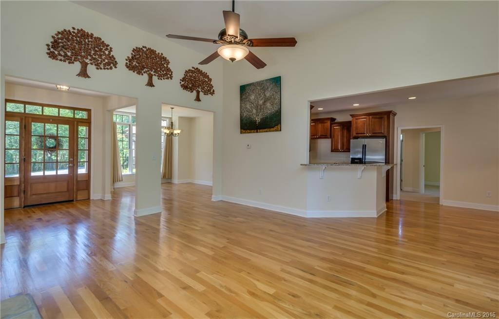 147 Bridge Lane - Photo 3