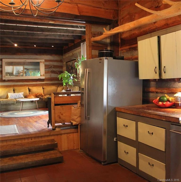 587 Clarks Branch Road - Photo 2