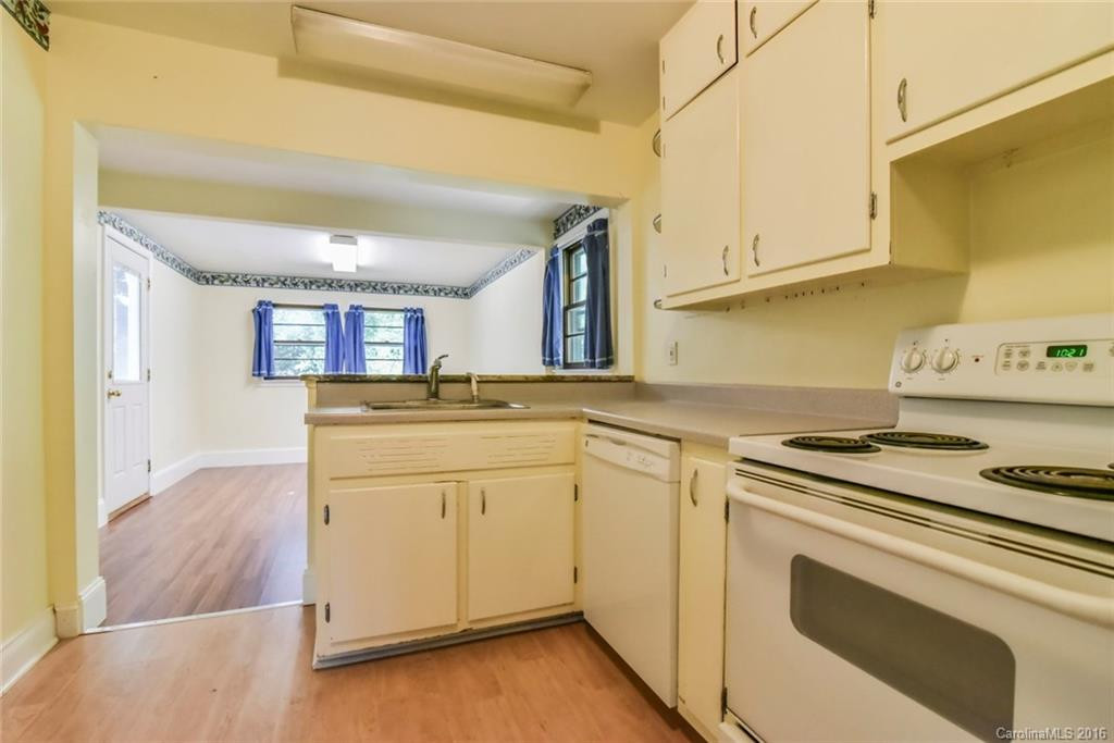 516 Higate Road - Photo 12