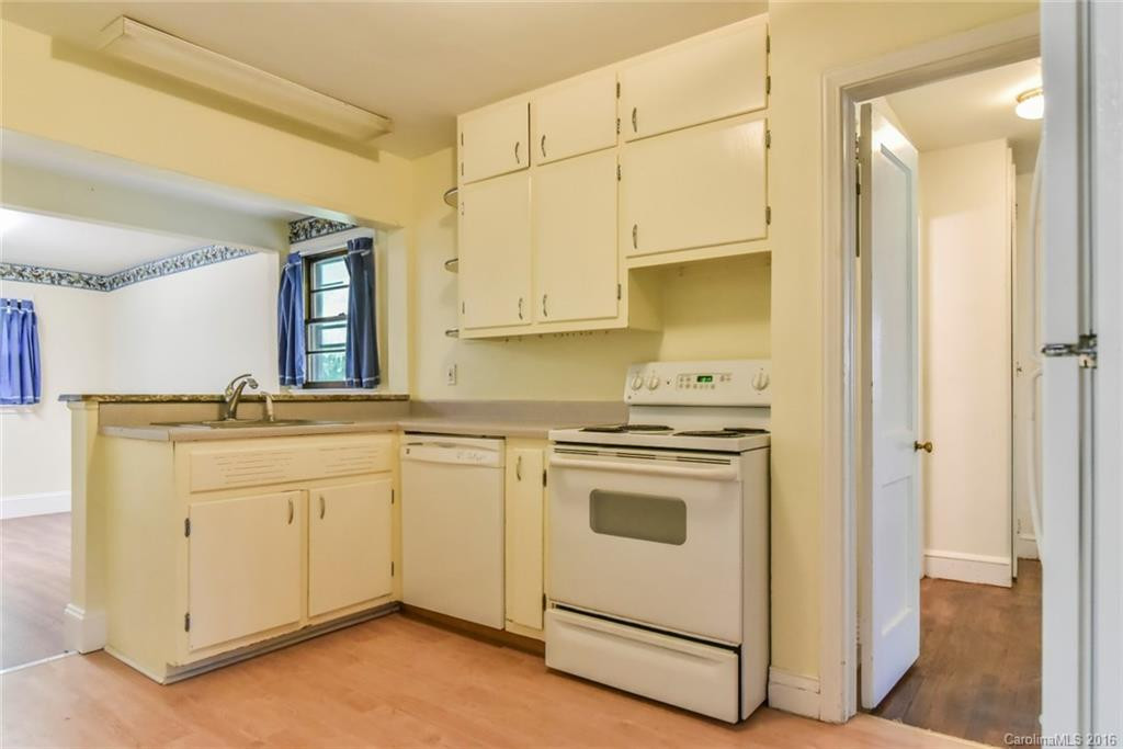 516 Higate Road - Photo 10
