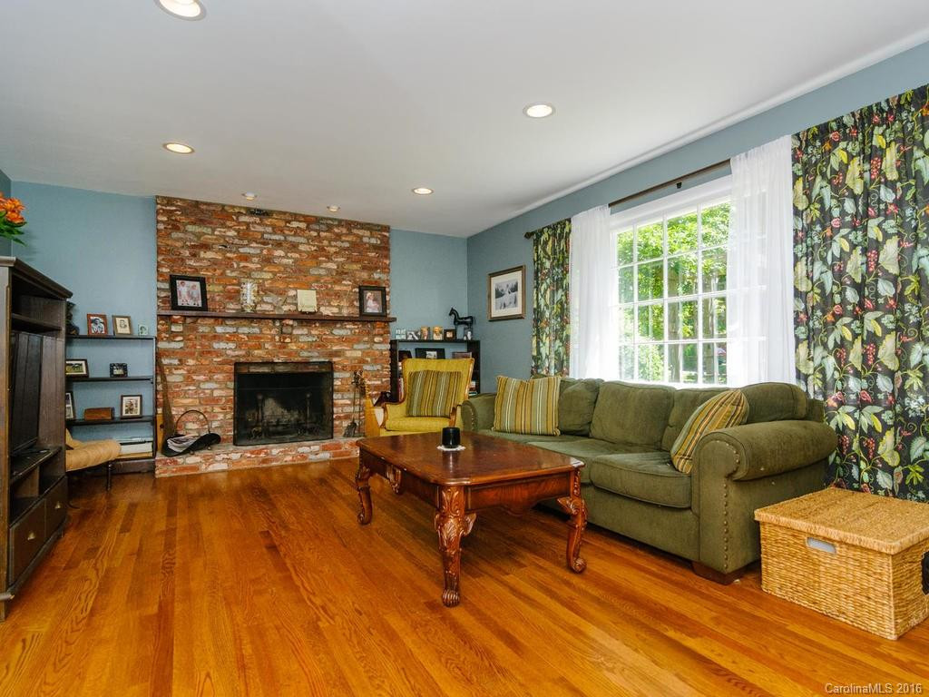 2 Oakwilde Drive - Photo 4