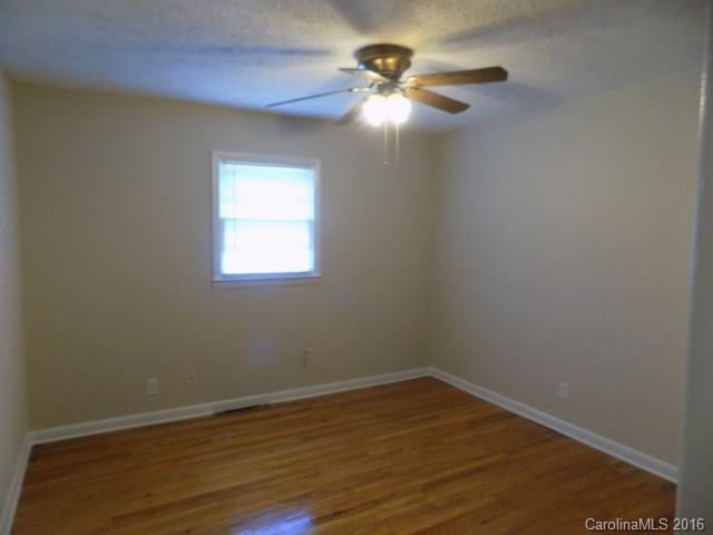 217 Maryland Drive - Photo 8