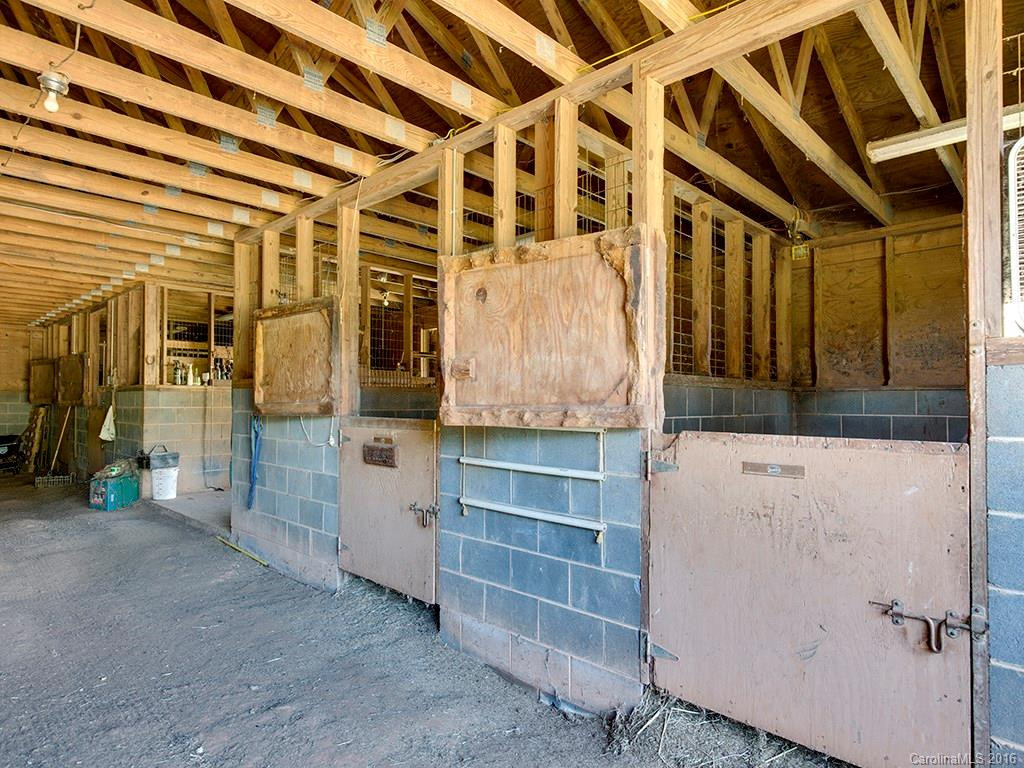 35 Hominy Creek Road - Photo 22