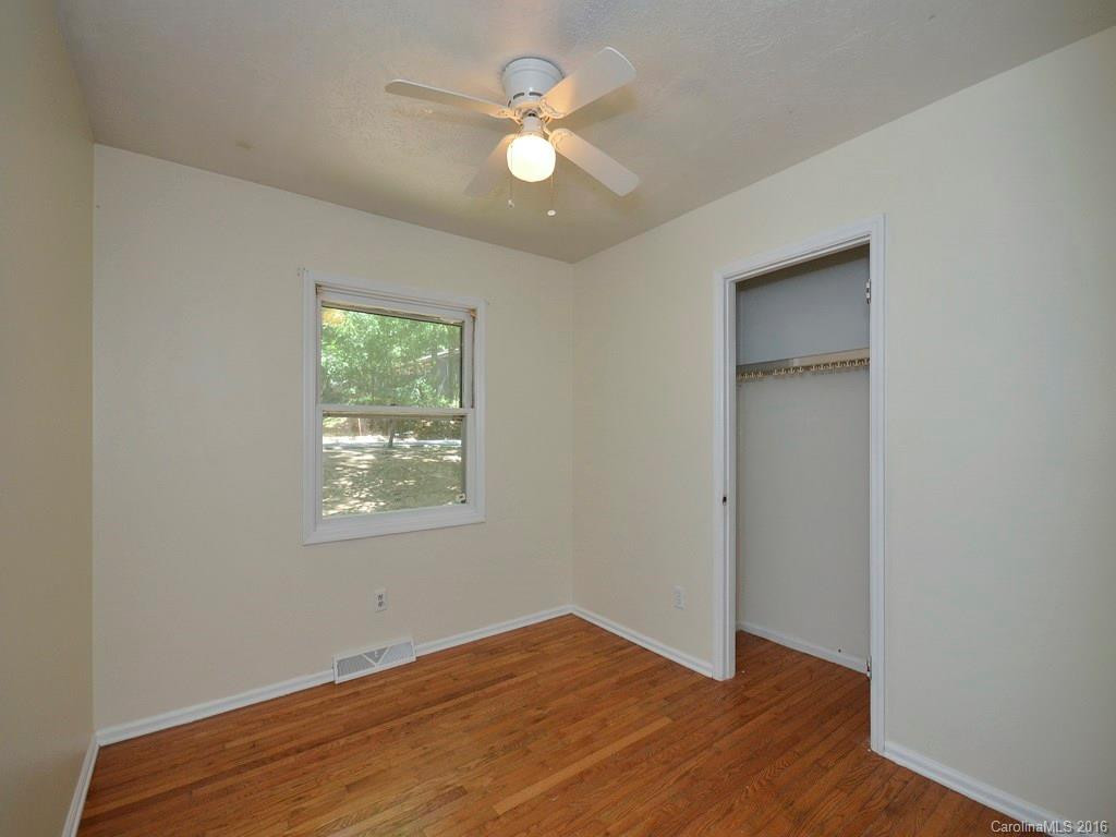 4 Merlin Way - Photo 4