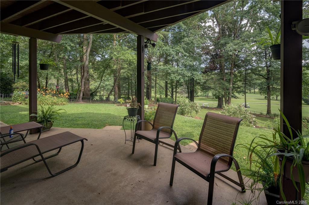 26 Fairway Drive - Photo 23