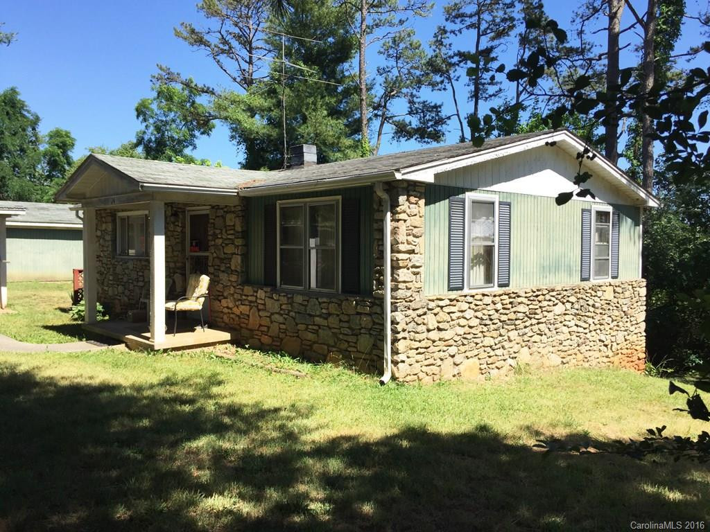 24 Lamb Avenue