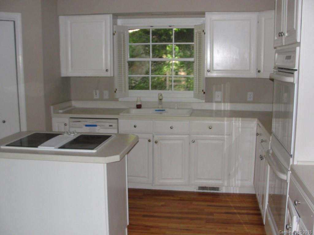 58 Sourwood Drive - Photo 5