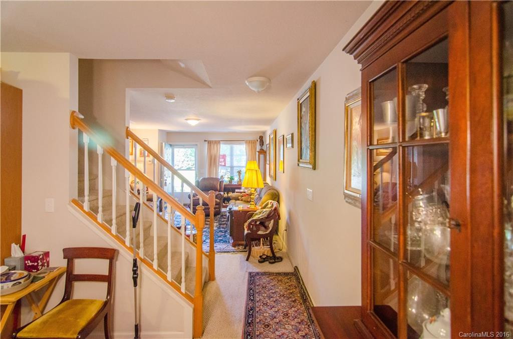 206 Farington Circle #Stafford Hills - Photo 4