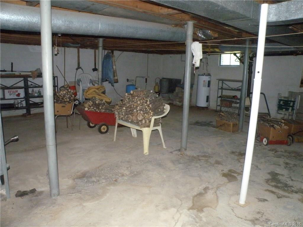 8 Youngs Cove Road - Photo 15