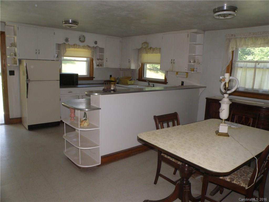 8 Youngs Cove Road - Photo 9