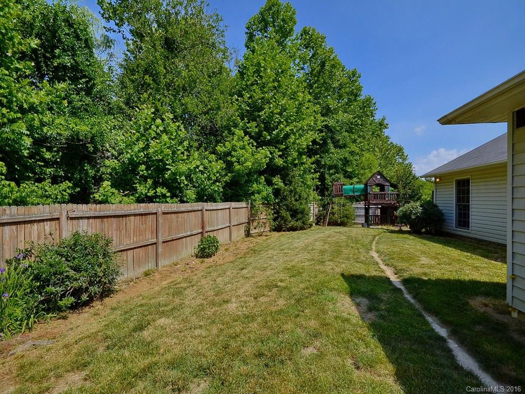 1012 Thorncrest Drive - Photo 14
