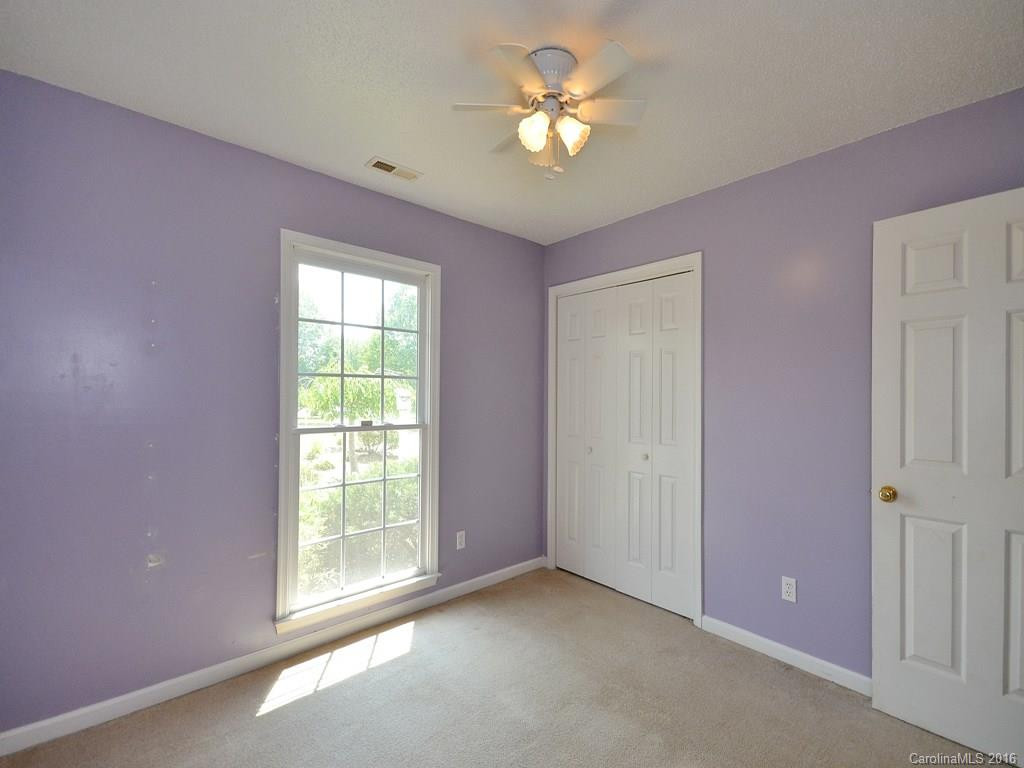 1012 Thorncrest Drive - Photo 9