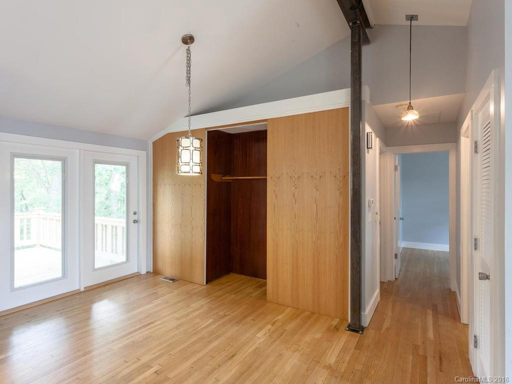 47 Salem Avenue - Photo 11
