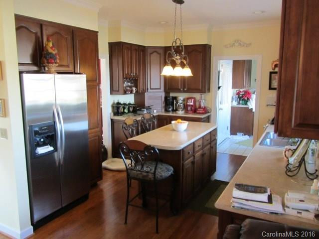1601 US 221 Highway - Photo 4