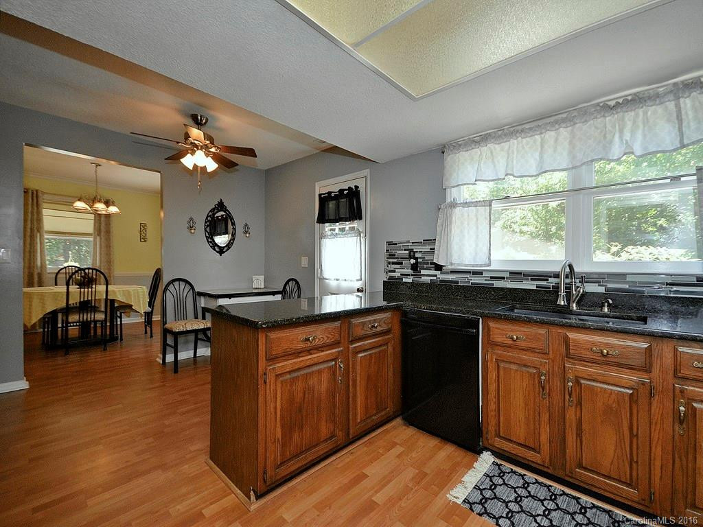 107 Abbey Fields Lane - Photo 5