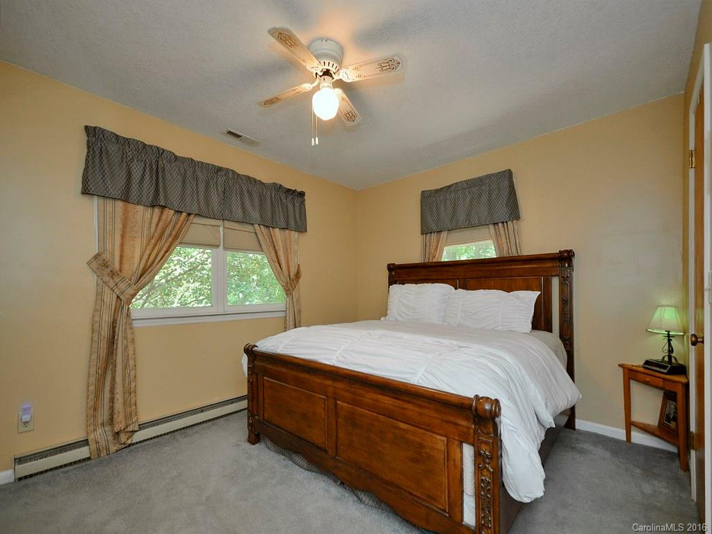 107 Abbey Fields Lane - Photo 10