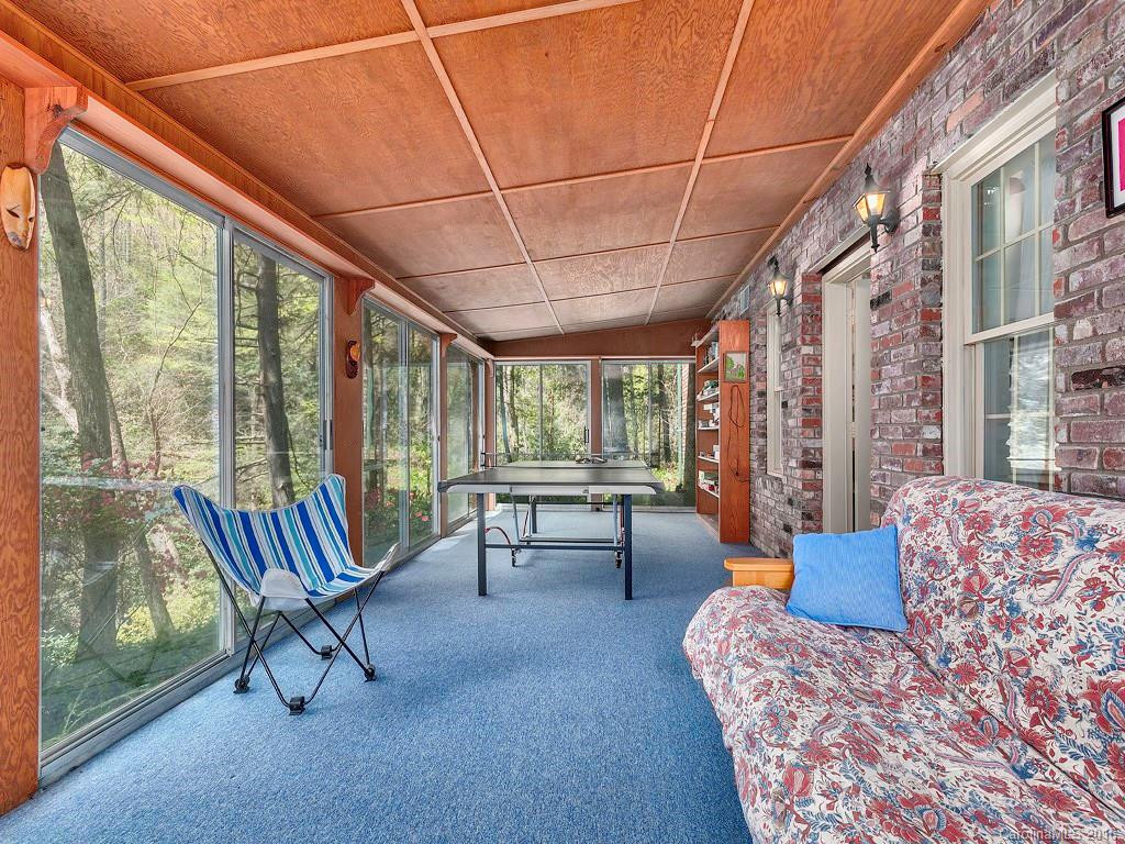 1530 Pearson Falls Road - Photo 11