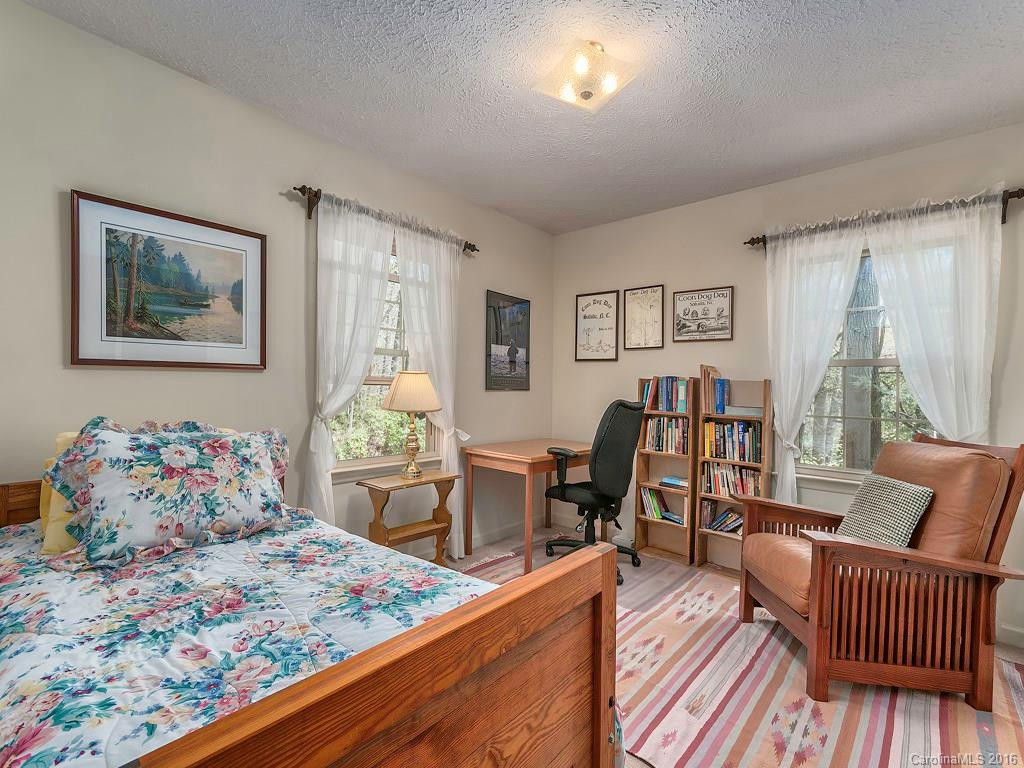 1530 Pearson Falls Road - Photo 14