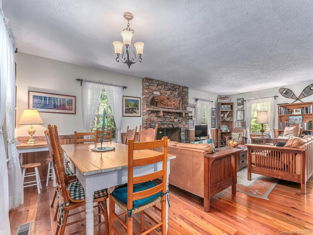 1530 Pearson Falls Road - Photo 6