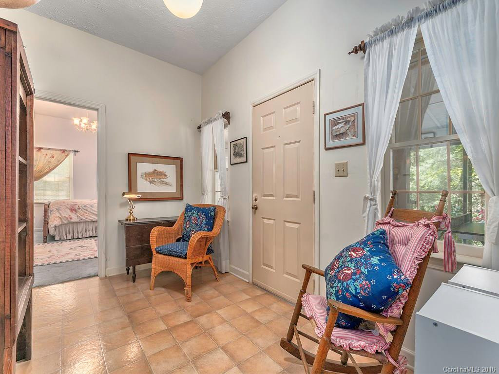 1530 Pearson Falls Road - Photo 10