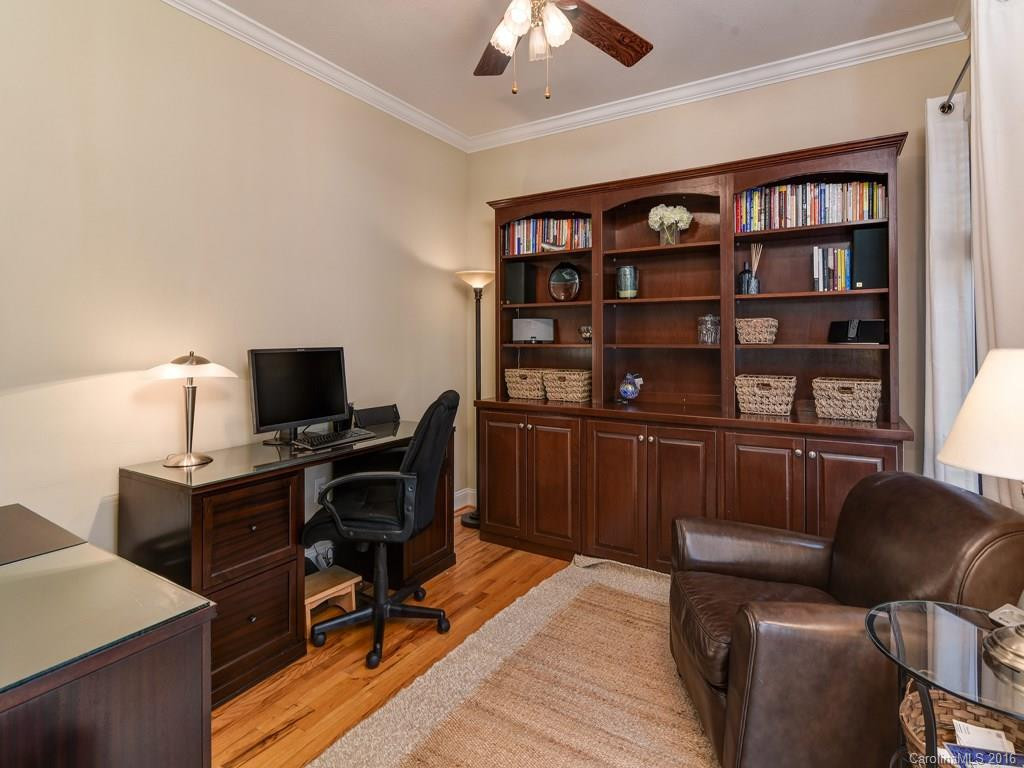 36 Weston Heights Drive - Photo 3