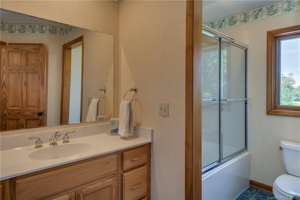 514 Green Fields Lane - Photo 16
