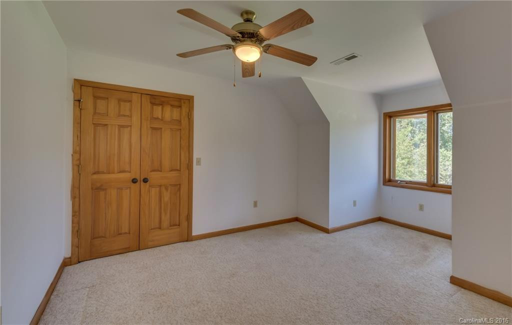 514 Green Fields Lane - Photo 17
