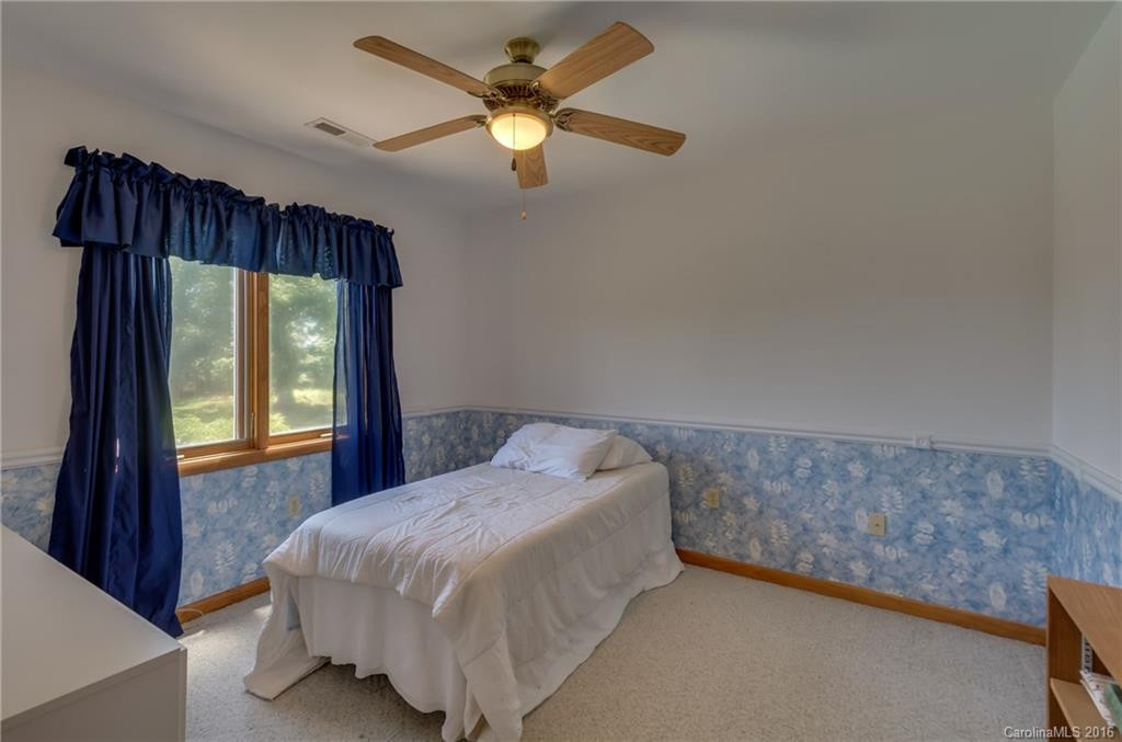 514 Green Fields Lane - Photo 18