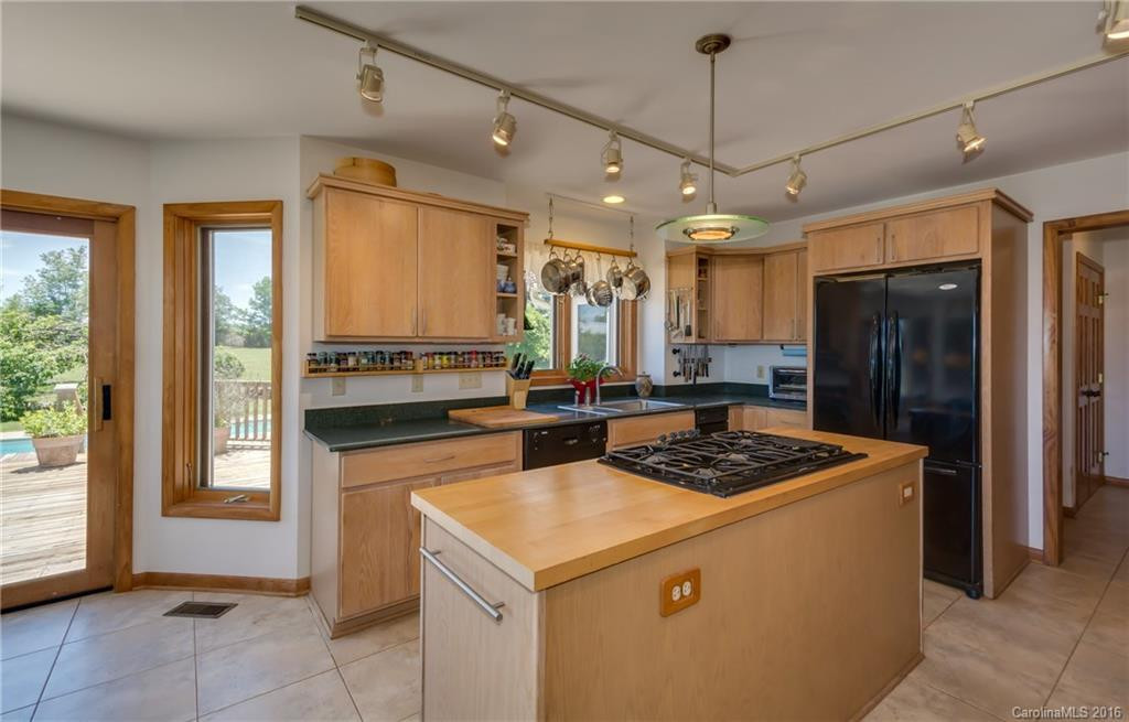 514 Green Fields Lane - Photo 8