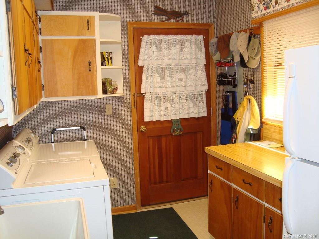 244 Valley View Lane - Photo 20
