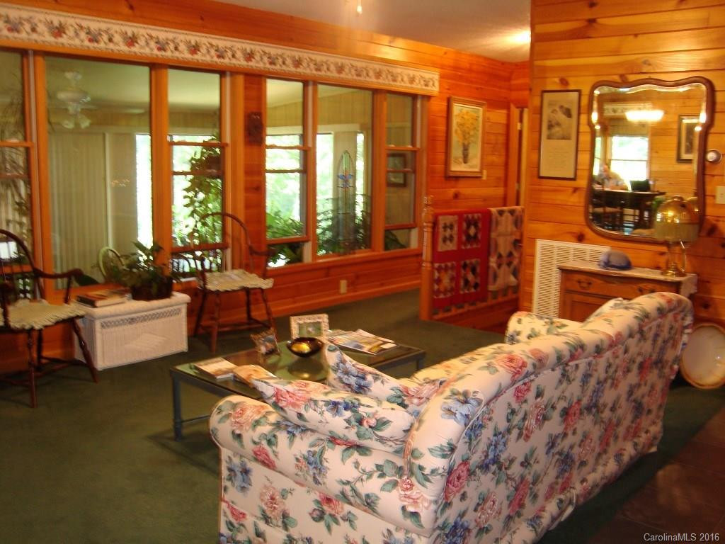 244 Valley View Lane - Photo 10