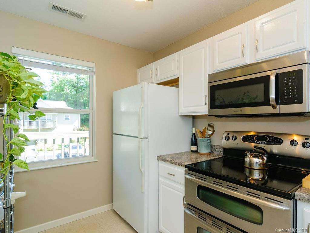 715 Carlyle Way #715 - Photo 12