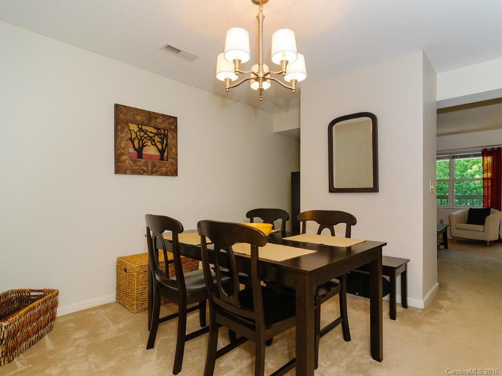 715 Carlyle Way #715 - Photo 8