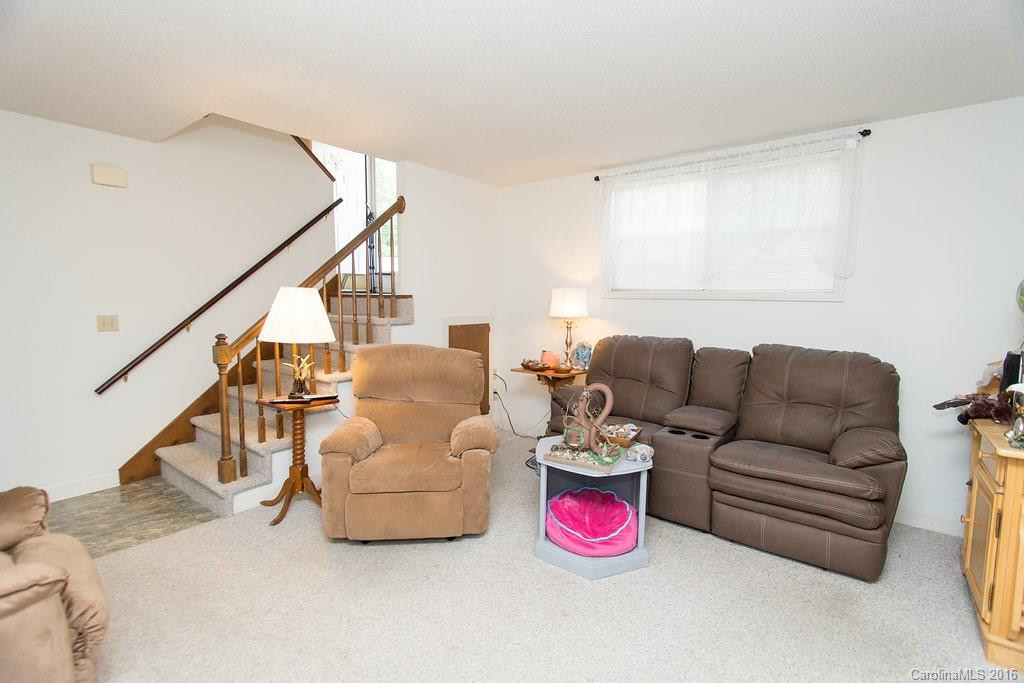 75 Laurelwood Drive #D91 - Photo 2